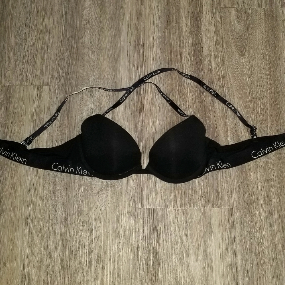 Nwot calvin klien bra